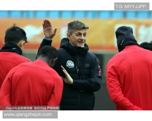 2019年建业与武汉的激烈对决回顾及赛季表现分析