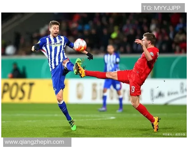 96战胜柏林赫塔展现强大实力球队团结一心迎接新挑战 96战胜柏林赫塔展现强大实力球队团结一心迎接新挑战