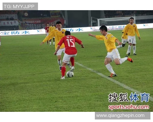 上海申鑫迎战恒大全力争胜展现球队实力与斗志 上海申鑫迎战恒大全力争胜展现球队实力与斗志